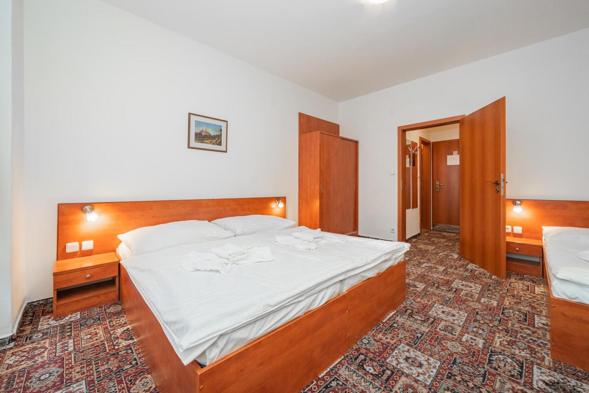 City Central De Luxe Prague Exterior photo