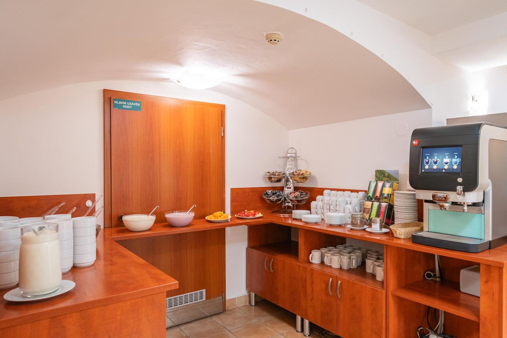 City Central De Luxe Prague Exterior photo