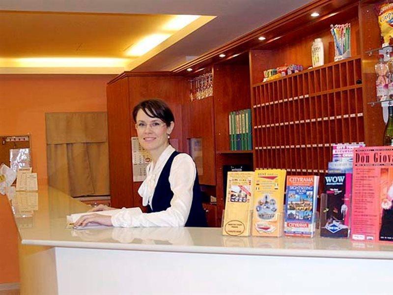 City Central De Luxe Prague Exterior photo